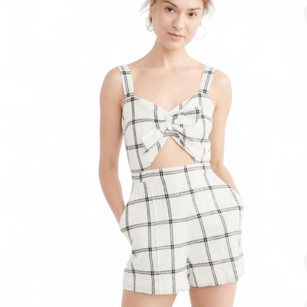 Abercrombie & Fitch Black and White Check Romper NWT
